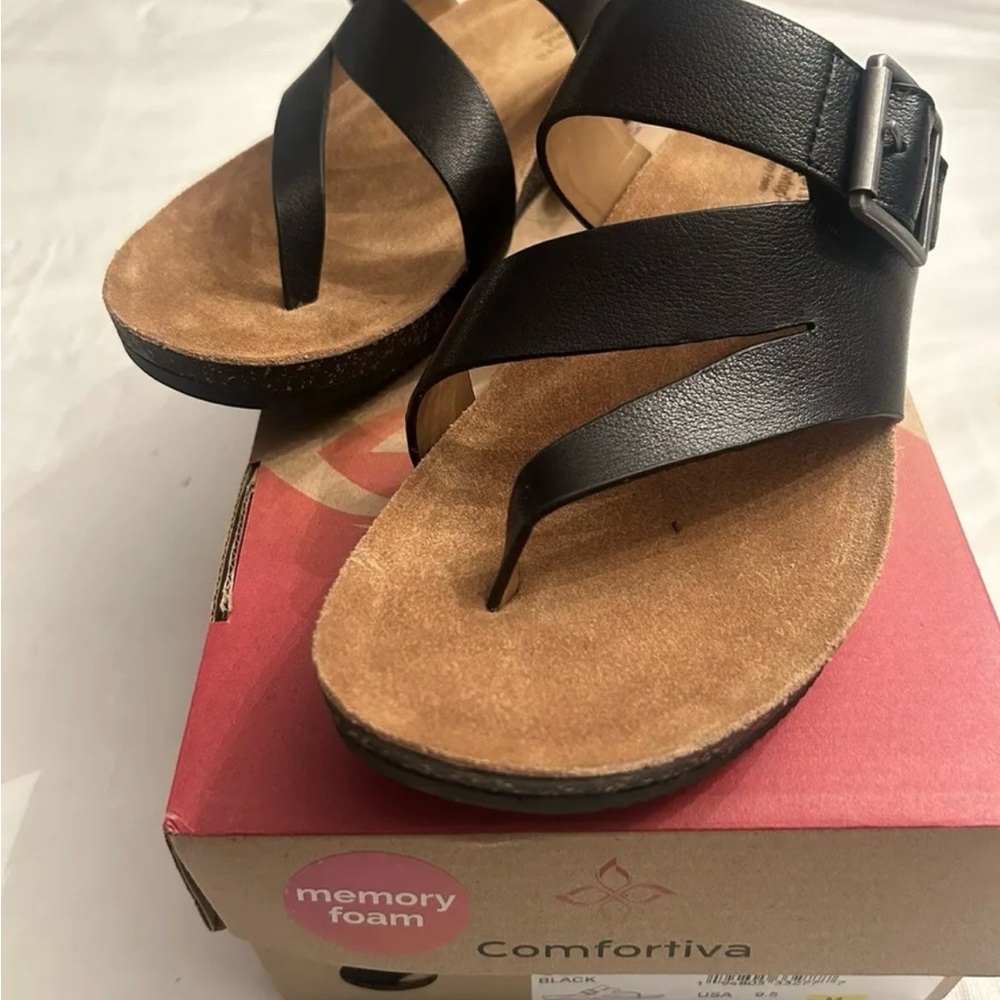 Comfortiva Geary Wedge Sandal